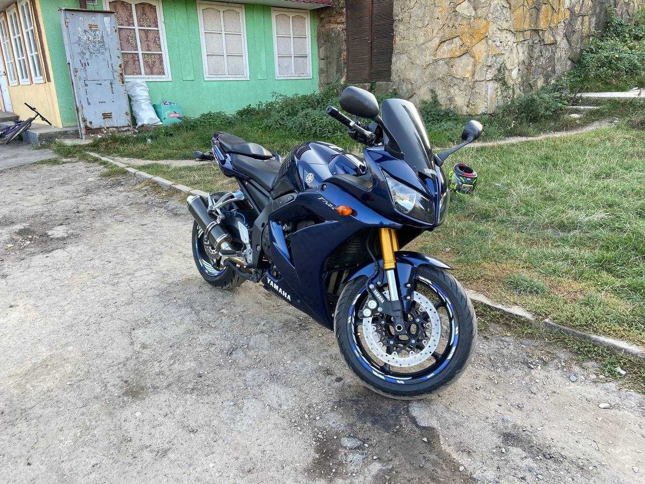 Yamaha fz 1 gt 150 к.с.