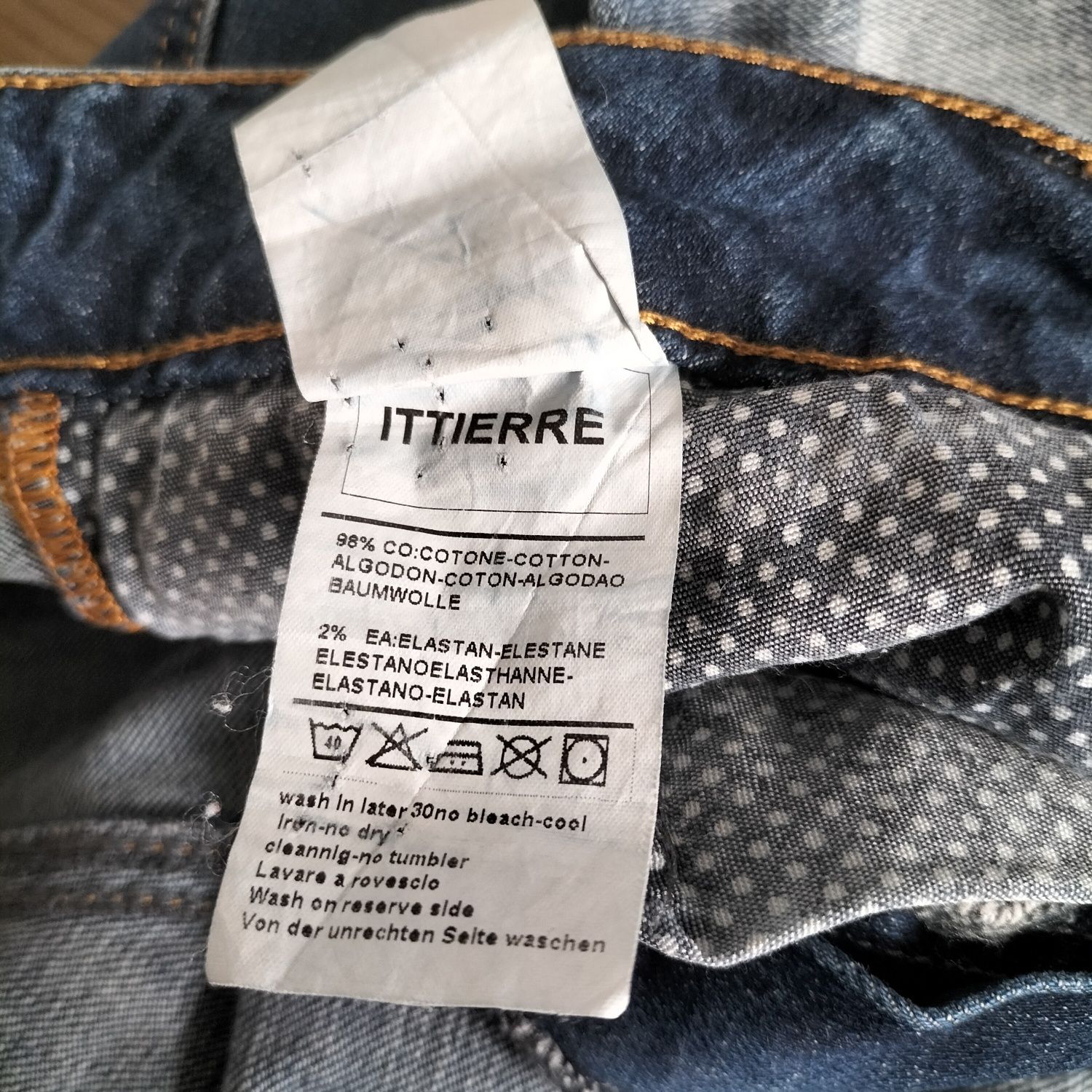 Damskie jeansy Dsquared2 W29