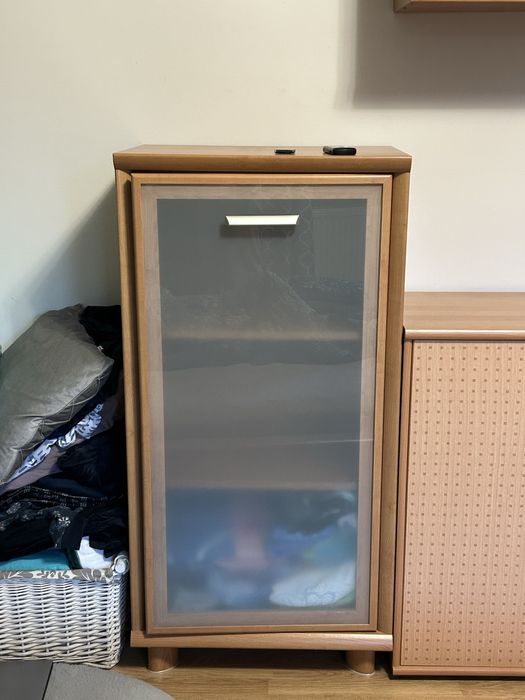 Mała szklana witryna