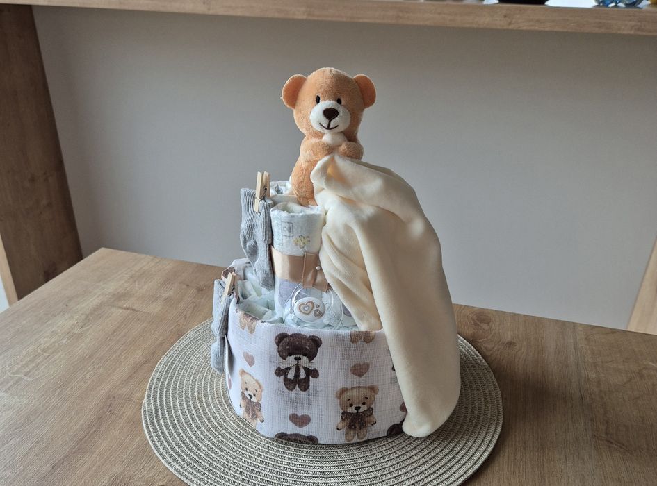 Tort z Pampersów - prezent, narodziny dziecka, Baby Shower