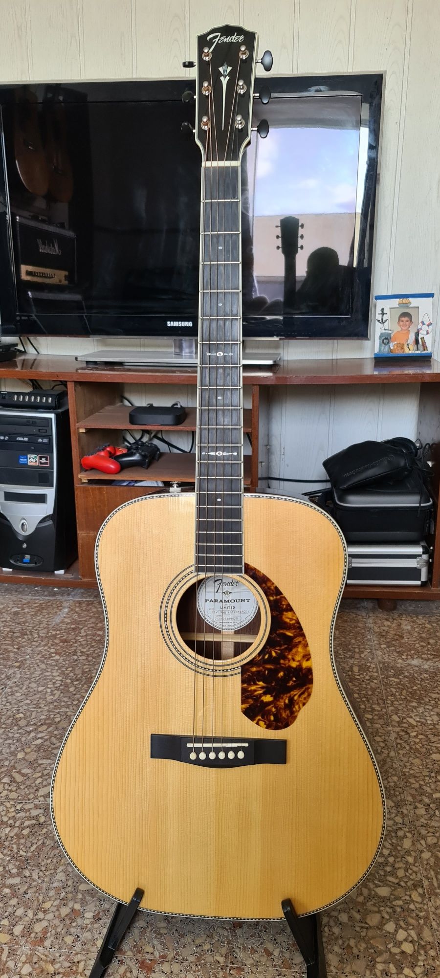 Guitarra Fender Paramount