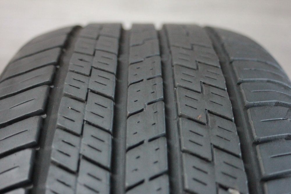 1x 235/55/17 Continental 4x4Contact 235/55 R17