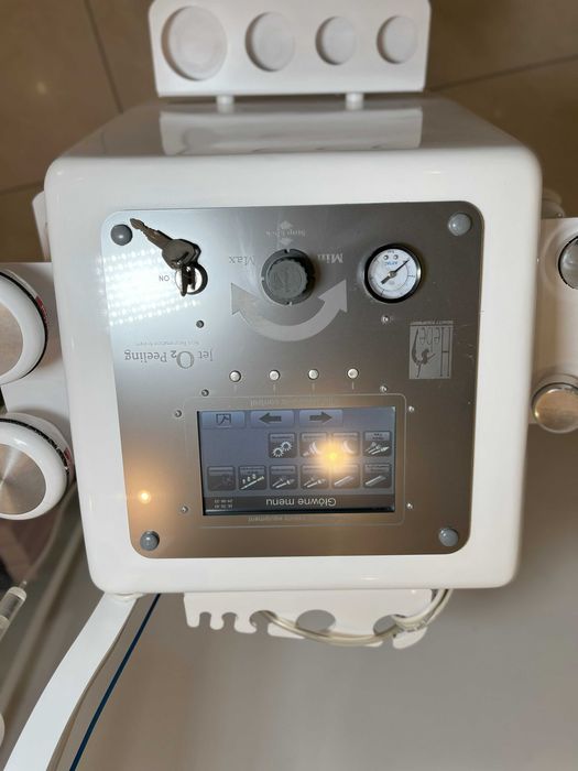 Kombajn kosmetyczny HEBE 13 w 1