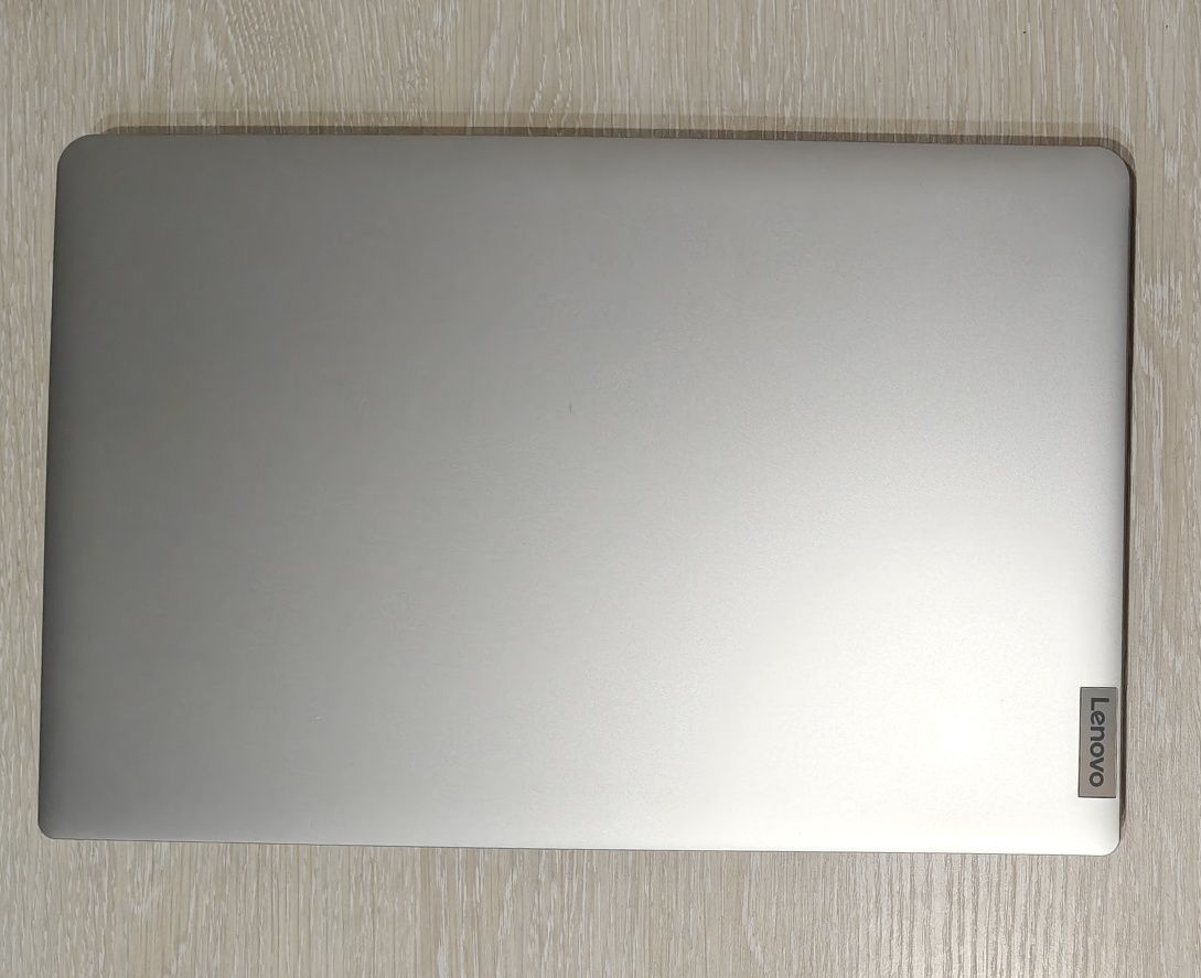 Lenovo IdeaPad 15,6" FHD, Ryzen 5 5500U 6 ядер, 16GB DDR4, 512Gb SSD