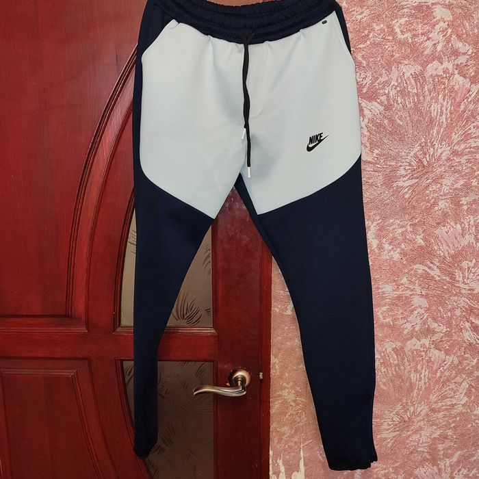 Штани жіночі найк