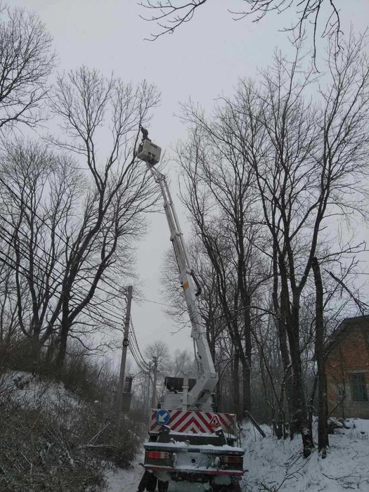 Екскаватор, навантажувач, автовишка, автокран, маніпулятор Тернопіль