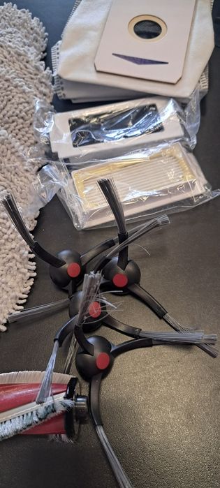 Akcesoria zamienne do robotów  sprzątających
