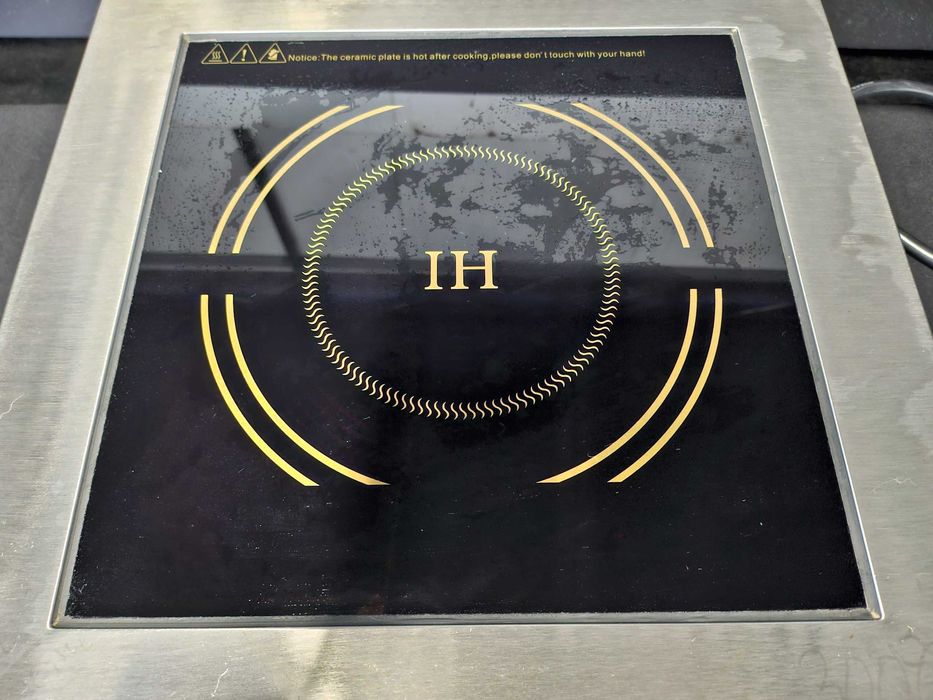 Placa de indução como nova