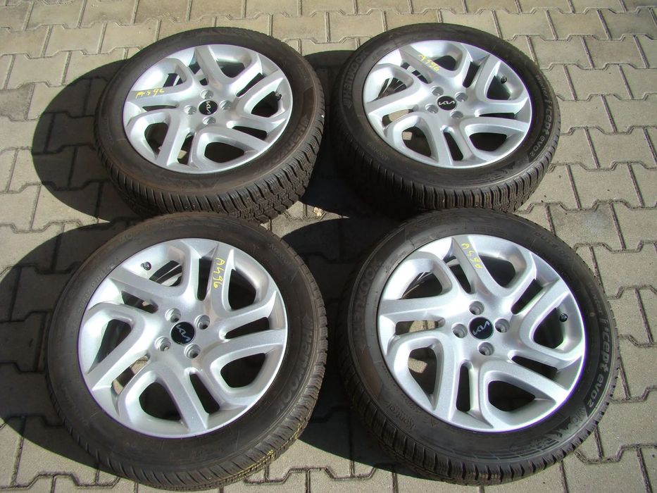 a496 4x100 Kia Stonic Hyundai Bayon 6,5jx17 opony zimowe 205/55 R17