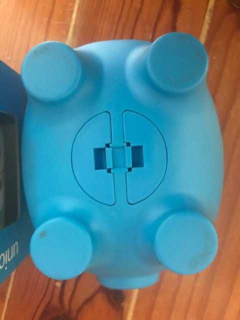 Mealheiro solidário e Caneca UNICEF