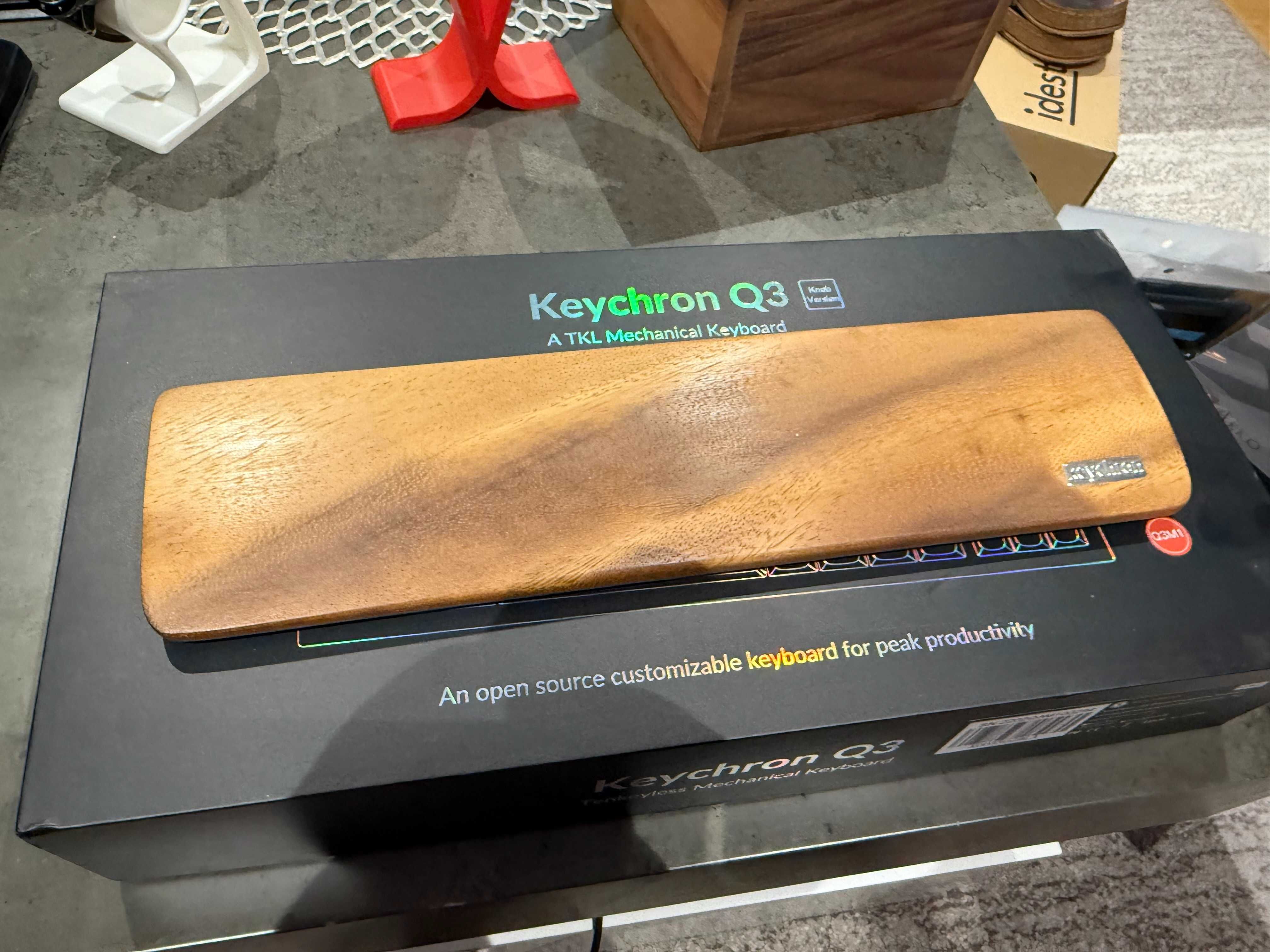 Keychron Q3 + Kailh Navy Box + Akko Bronze + Podkładka - Bogaty zestaw
