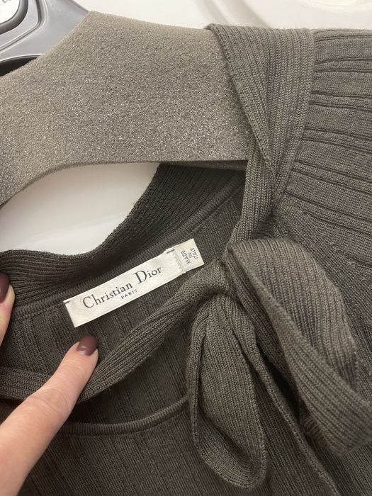 CHRISTIAN DIOR piękna sukienka taliowana, cieniutka wełenka