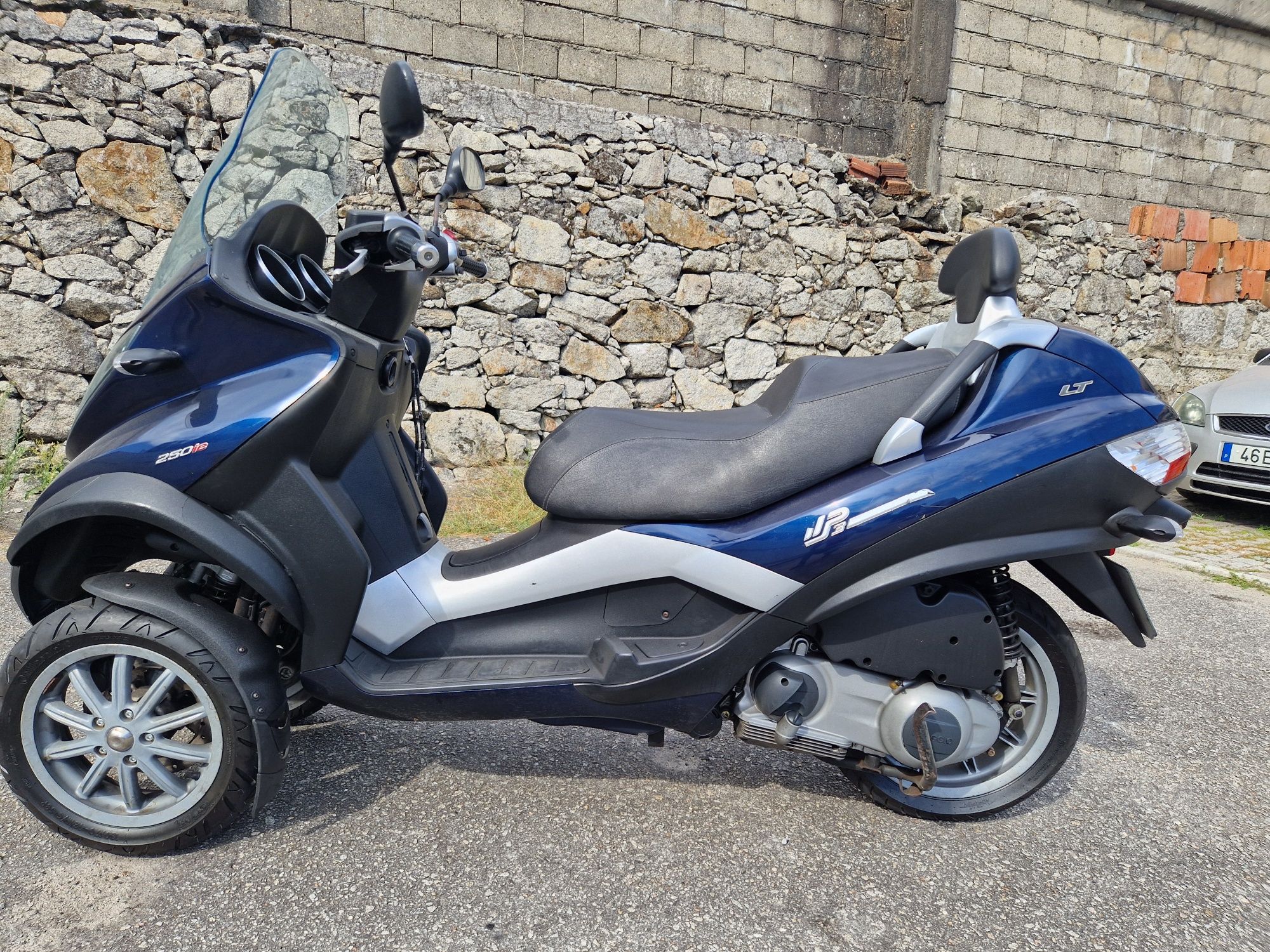 Piaggio Mp3 250 cc 2010 - pode ser conduzida com carta de ligeiros