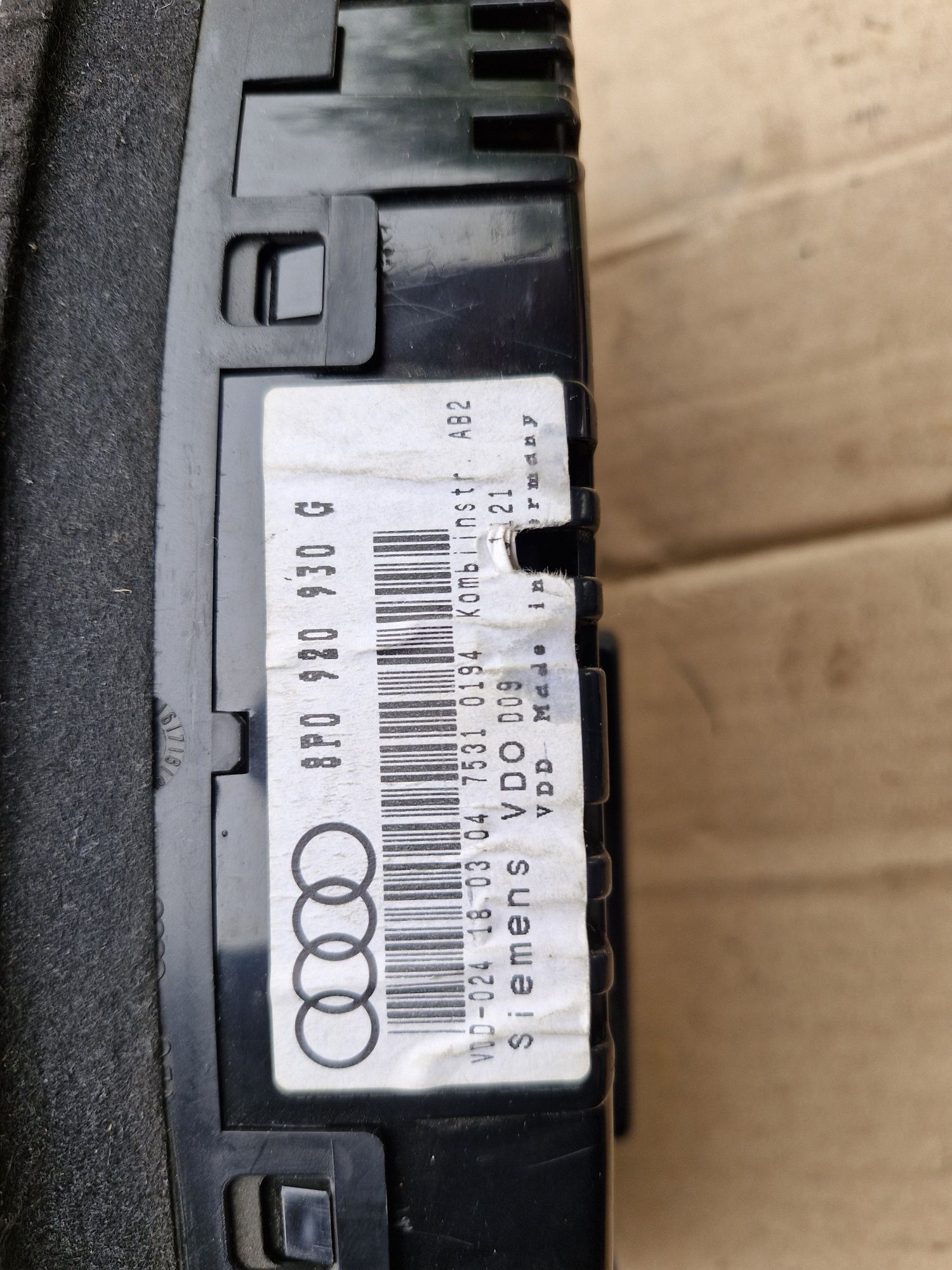 Licznik zegary audi a3 8p