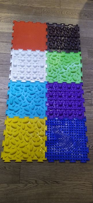 Ортопедичні масажні розвиваючі килимки.Ортопедические массажные коврик