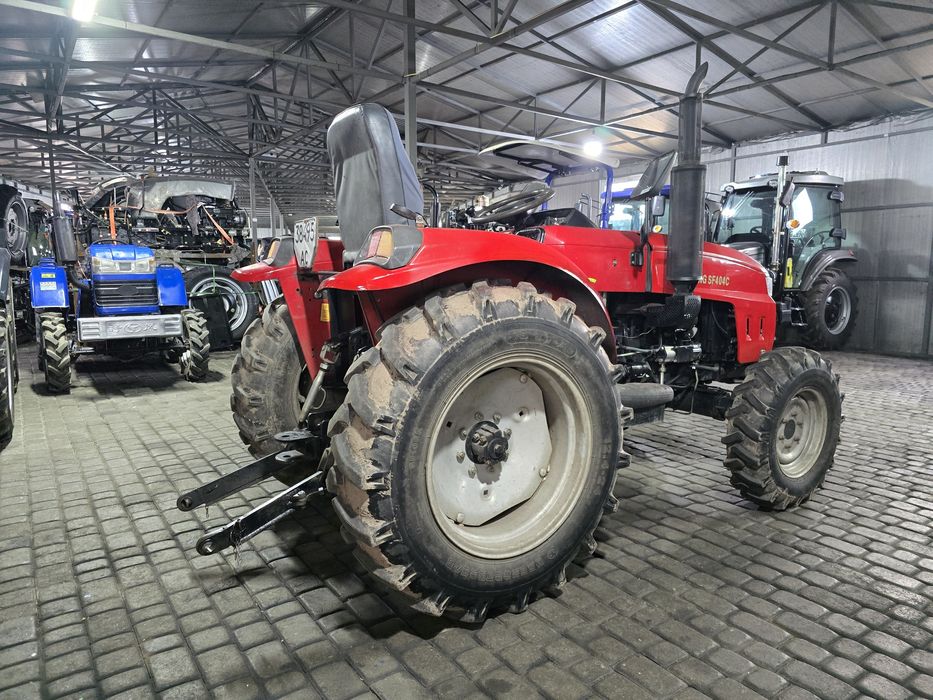 Повнопривідний трактор Shifeng 404C, 40 к.с,, ГПК, вага 1950кг,