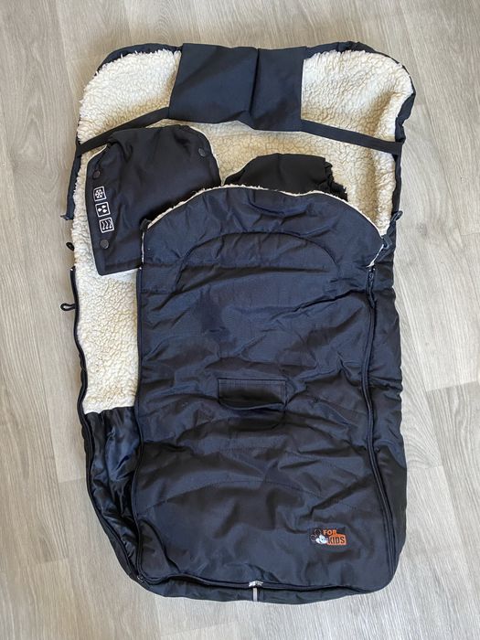 Зимовий конверт на натуральній овчині і рукавички фірми For kids