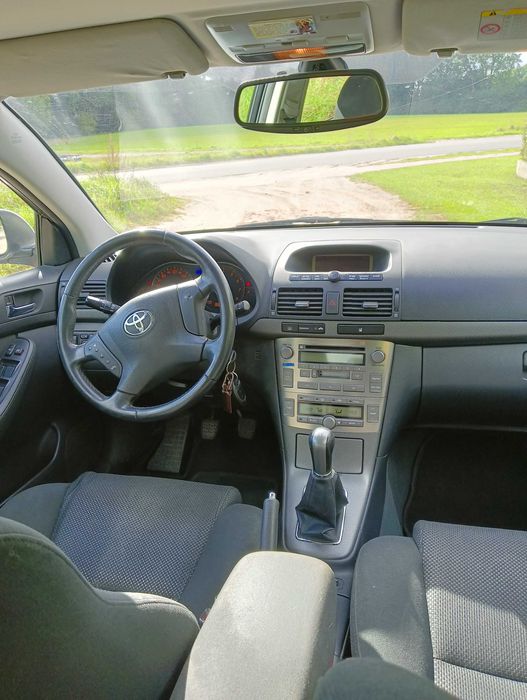 Toyota Avensis 1.8 vvti T 25 Klima