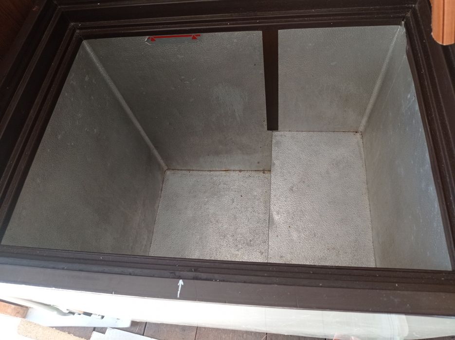 Продам морозильну камеру LIEBHERR