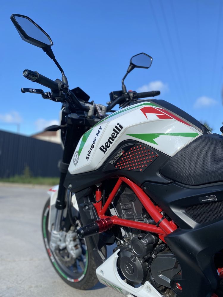 Benelli tnt 250