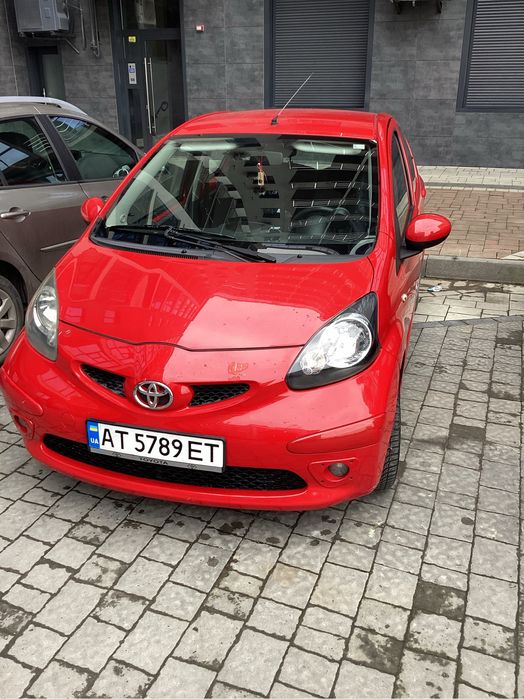 Тойота auris aygo