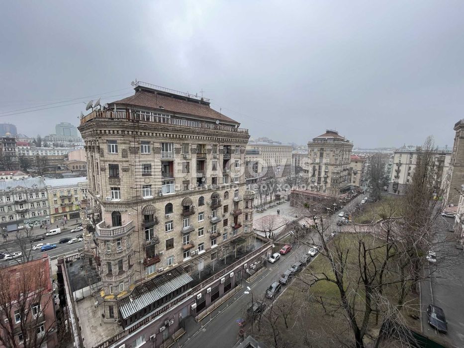 Хрещатик 27б. Розкішні апартаменти VIP класу в ЖК "Капітолій"