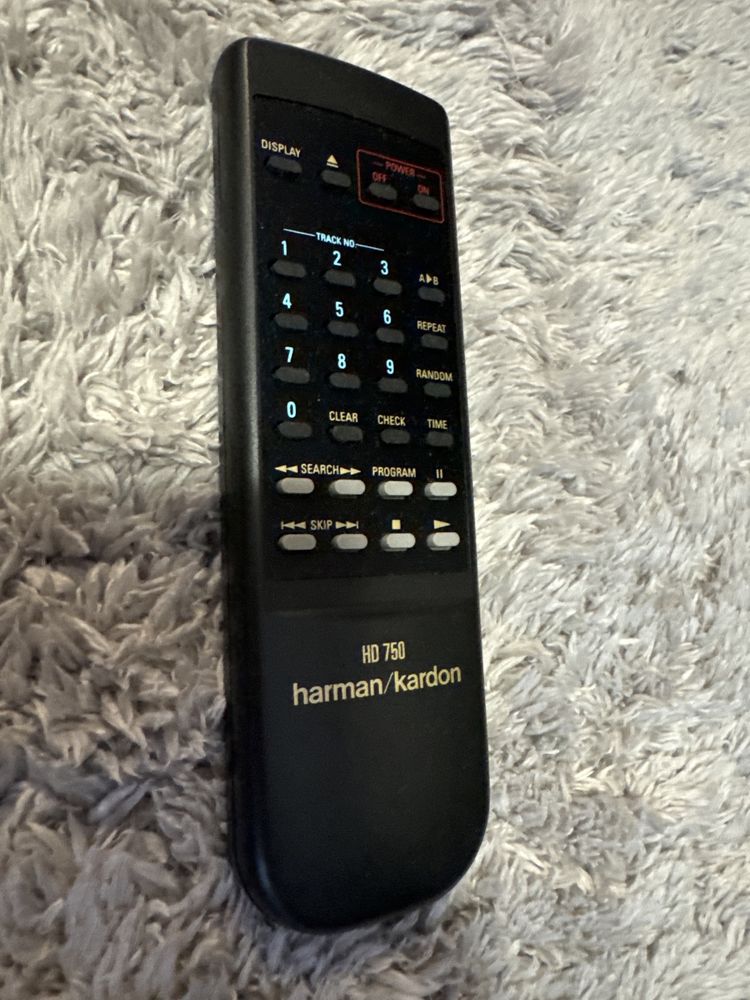 Harman Kardon HD 750 Odtwarzacz CD + pilot