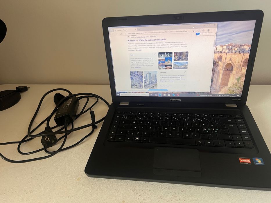 Laptop pełny zestaw