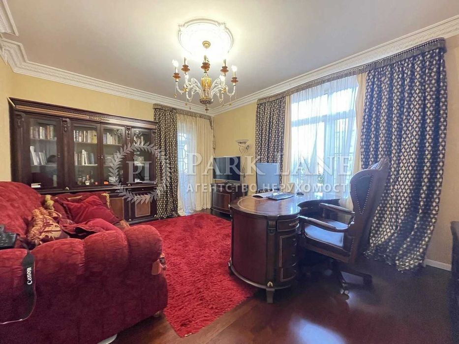 Продажа 4к кв Центр Хрещатик Круглоуніверситетська Липки Майдан