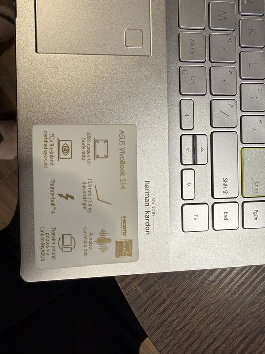 Laptop ASUS VivoBook S14