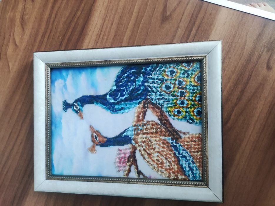 Картини вишиті бісером.