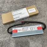 Transformator LED Wodoodporny przełącznik LED Zasilacz 100W-12VD360