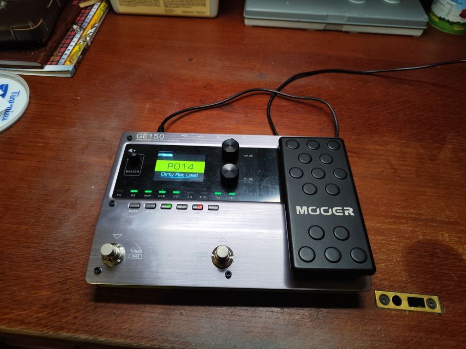 Multiefekt gitarowy Mooer GE150