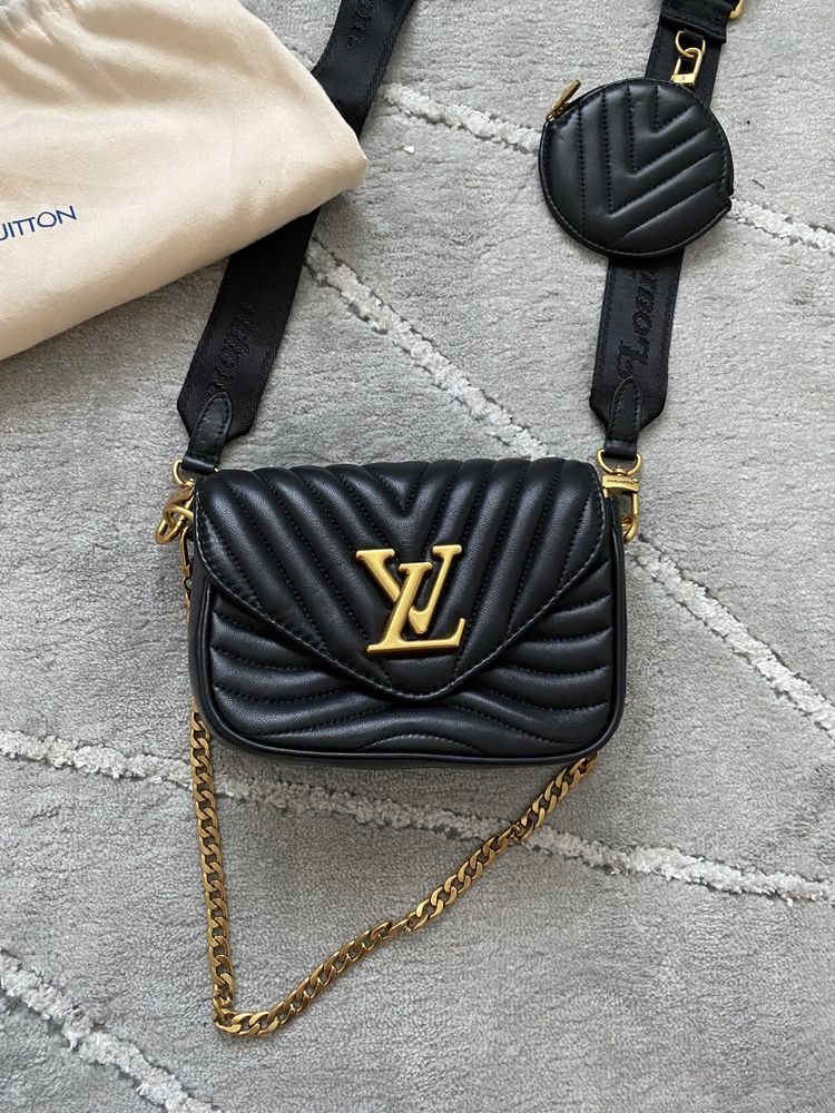 Torebka louis vuitton czarna ze zlotym