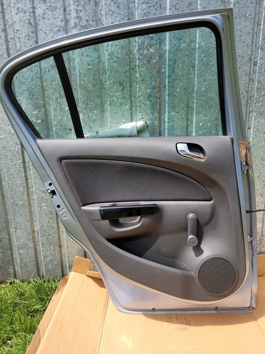 Drzwi lewy tył Opel Corsa D 5D Z163