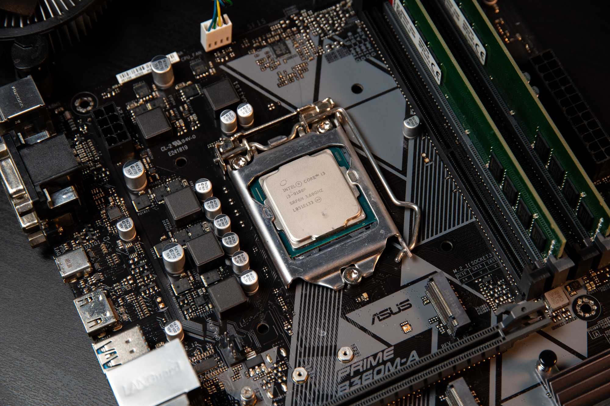 Матплата Asus B360M-A + процесор intel i3-9100f + 16gb ddr4