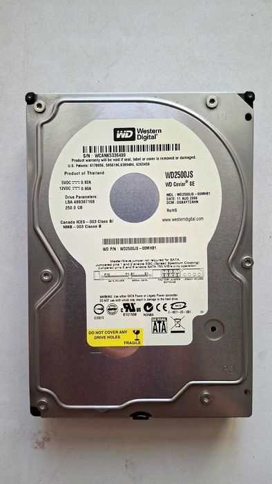 Жорсткий диск HDD 3.5" SATA Western Digital WD2500JS  250Gb.