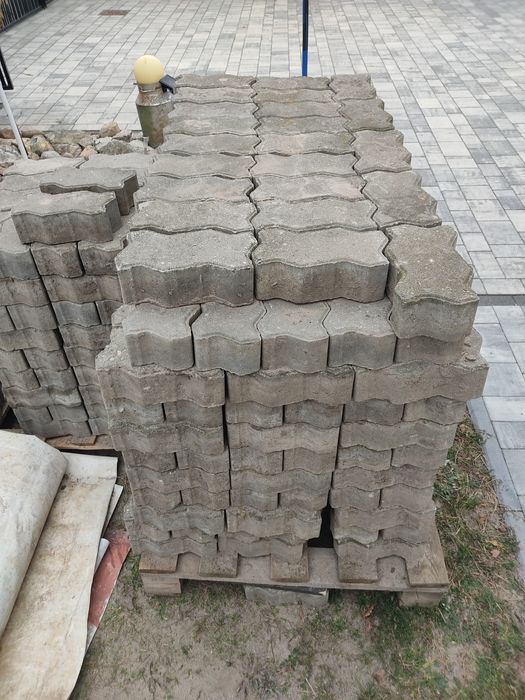 Pozbruk używany kostka 8 cm grubość