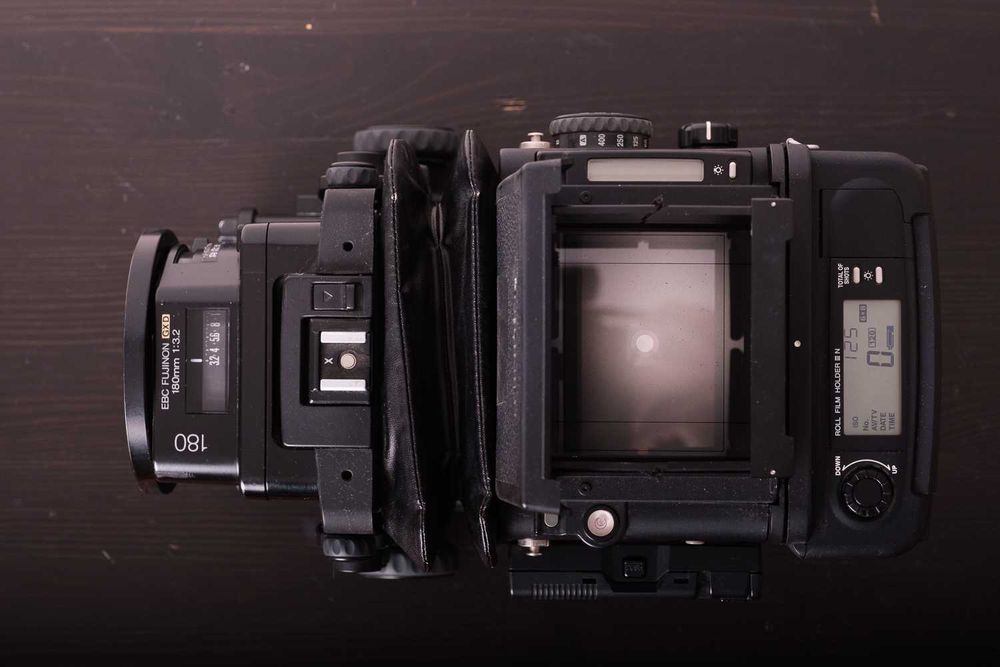 Fuji GX 680 III com objetiva de retrato de 180 mm F3.2 (bom estado!)