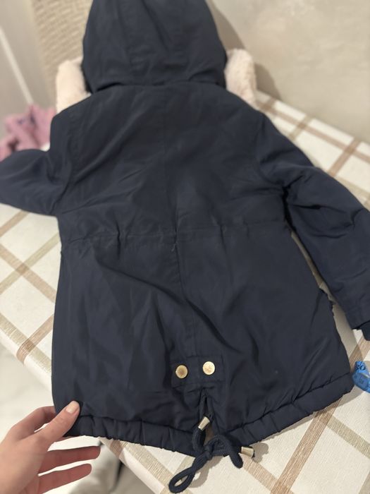 Курточка зимова для дівчинки