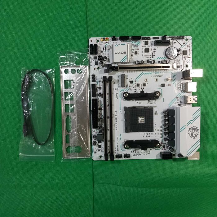 Motherboard AMD B450m