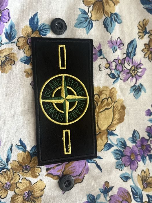 Stone island patch