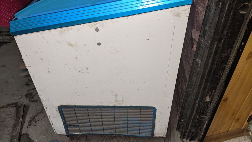 Ларь морозилка 400л