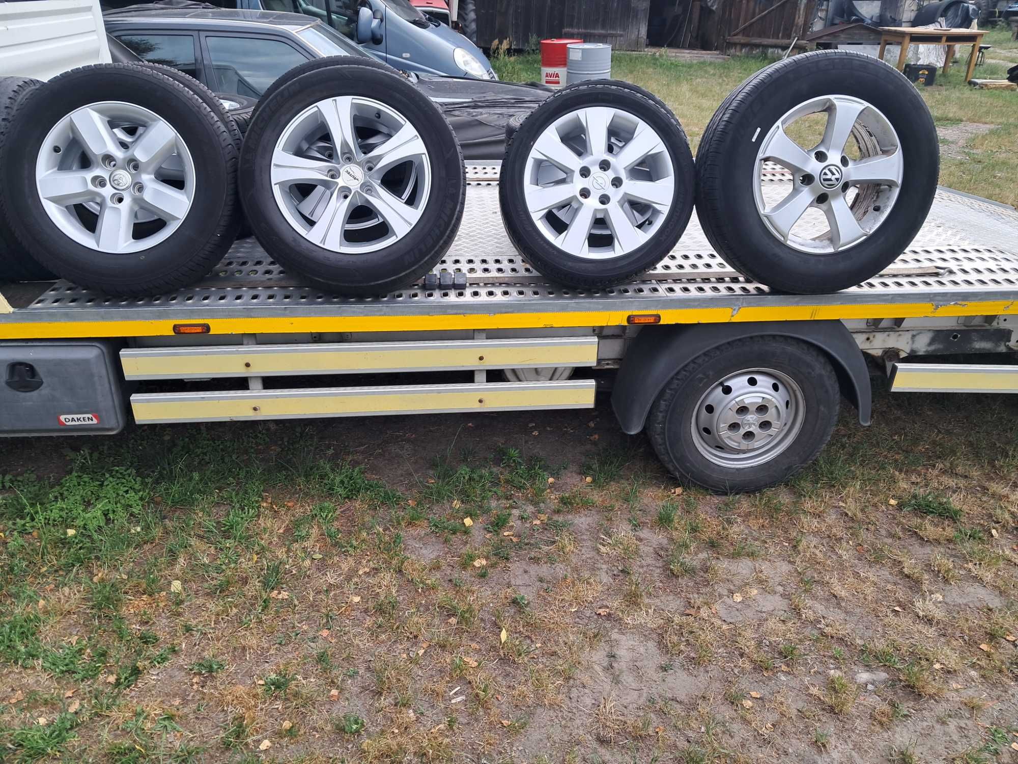 Sprzedam felgi  aluminiowe i sstalowe