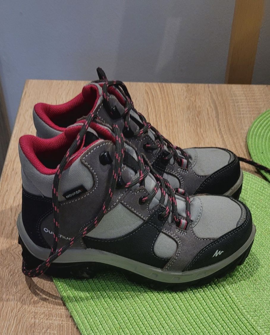 buty trekkingowe dla dziewczynki Quechua decathlon