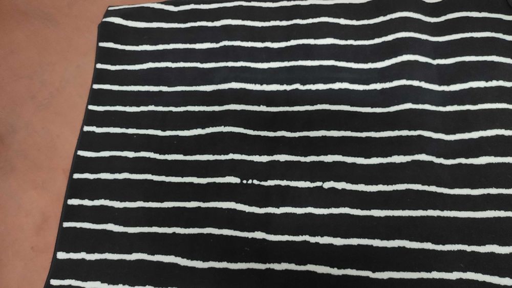 Tapete preto e branco ikea