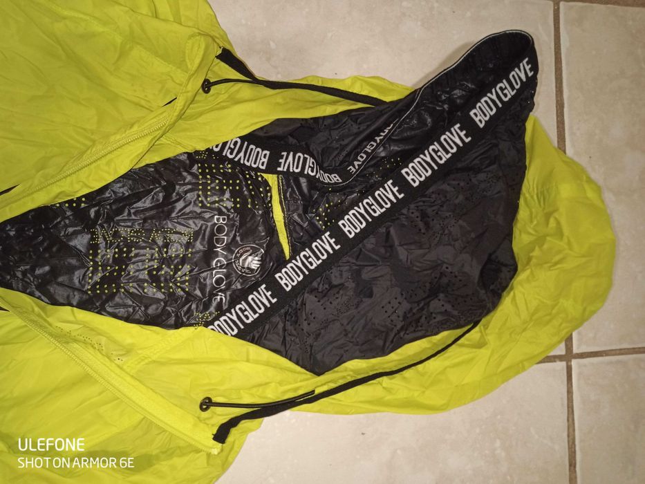 Вітрівка ультралайтова  Body Glove розпродаж