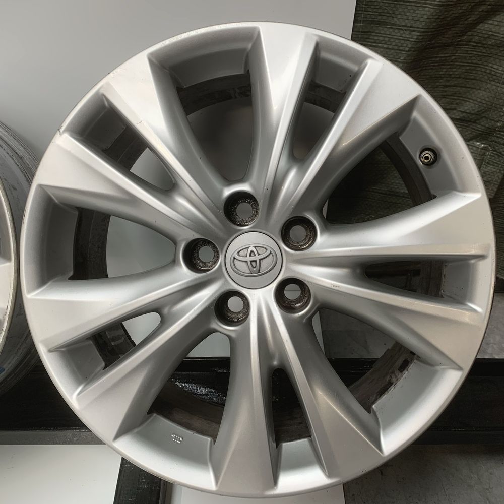 Felgi aluminiowe 18” Toyota Rav 4 / 7,5J ET45 (258)