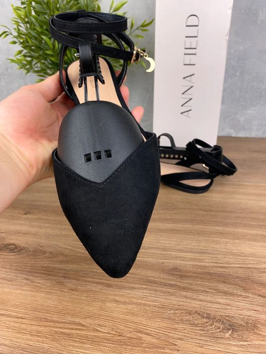 Buty damskie Anna Field r. 40 - eleganckie czarne baleriny z paskiem