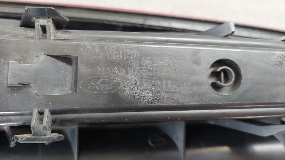 Farolim direito FORD Fiesta V (JH_, JD_)